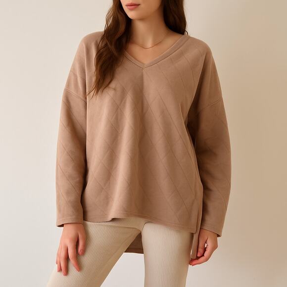 Sunland17 Quilted Oversized Pullover Top Size M/L Taupe V-Neck - Picture 1 of 10